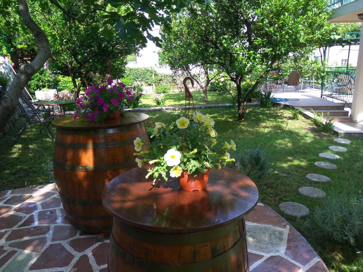 Apartmani Villa Radovic Risan Esterno foto